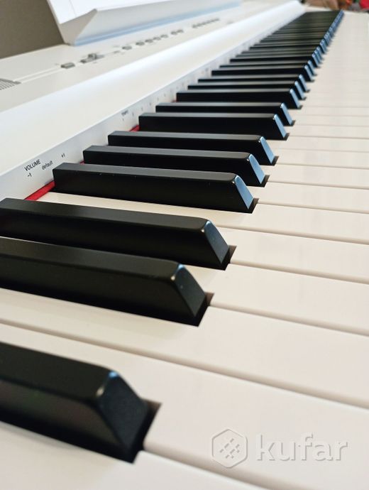 Цифровое фортепиано Yamaha P-125WH (без банкетки) — фото 5