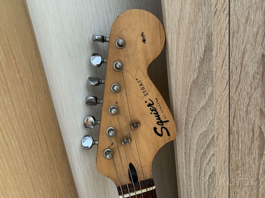 squier strat by fender — фото 2