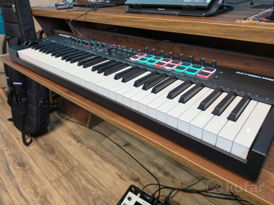 MIDI-клавиатура M-Audio Oxygen Pro 61 — фото 3