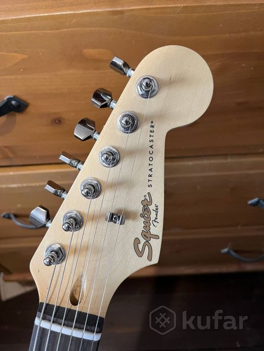 Электрогитара Squier MM Stratocaster HT Black — фото 2
