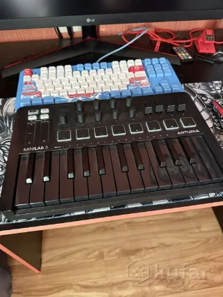MIDI-клавиатура Arturia MiniLab 3