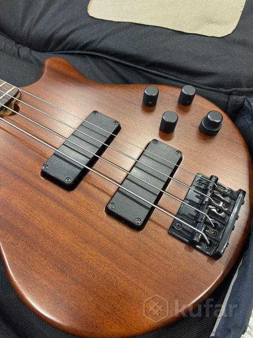 Бас-гитара Godin Freeway 4 Active Natural Mahogany — фото 3
