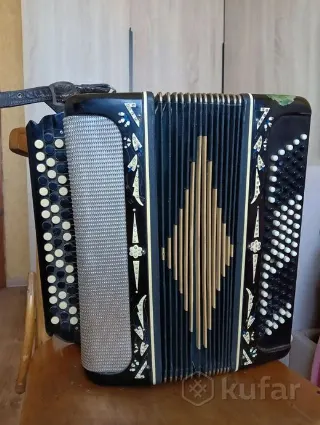 Баян