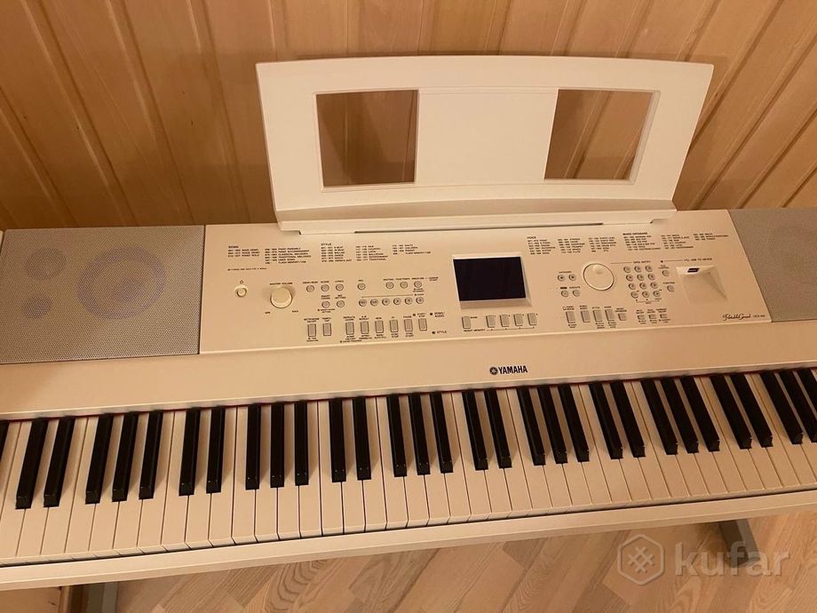 Цифровое пианино Yamaha DGX-660 White — фото 2