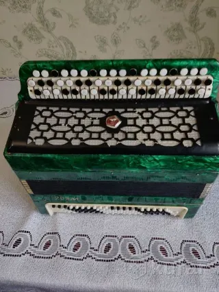 Продам баян Этюд 205М