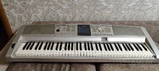 Синтезатор Yamaha DGX-305