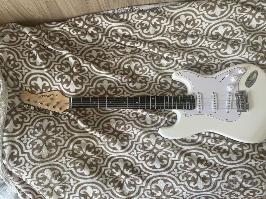 электрогитара Stratocaster — фото 1