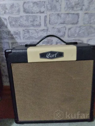 Комбик cort cm15r
