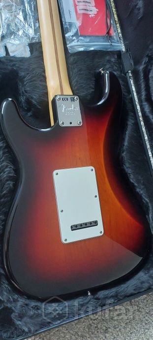 Fender American Standard Stratocaster USA — фото 7