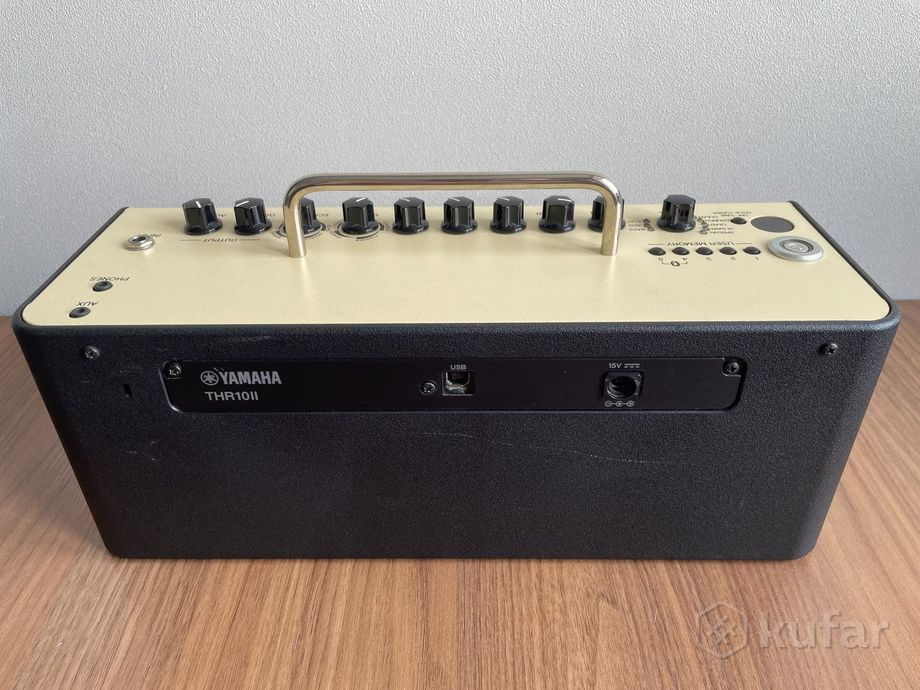 Гитарный комбоусилитель Yamaha THR 10 II — фото 3