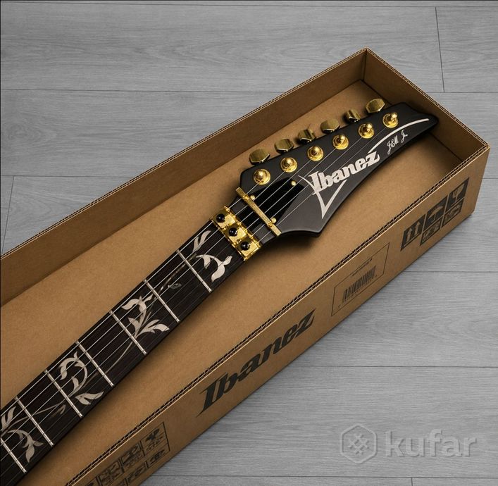 Электрогитара Ibanez — фото 3