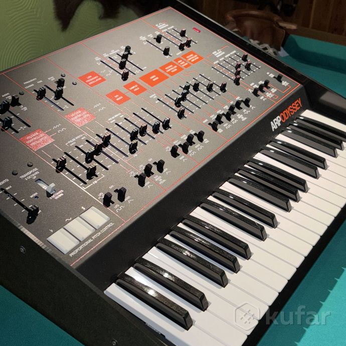 Синтезатор Korg ARP Odyssey — фото 1