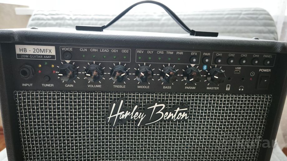 Комбоусилитель гитарный Harley Benton HB 20 MFX — фото 2