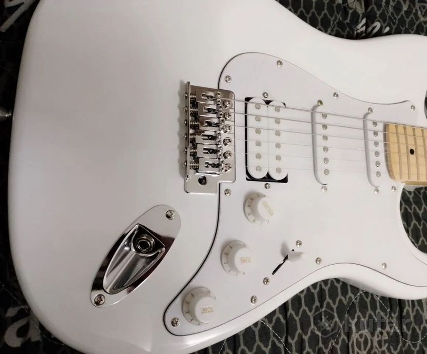 Электрогитара Fender Stratocaster — фото 2