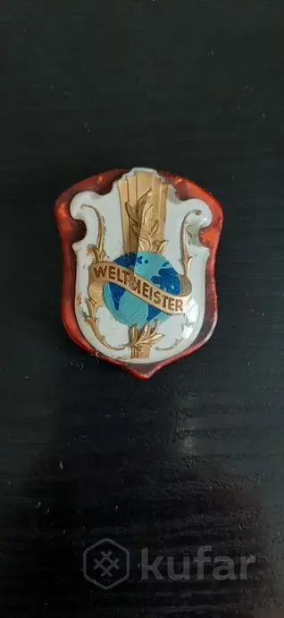 Эмблема на аккордеон Weltmeister