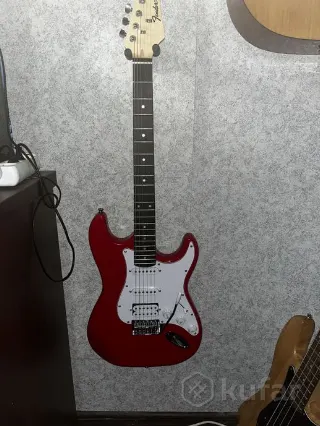 Электрогитара Fender Stratocaster