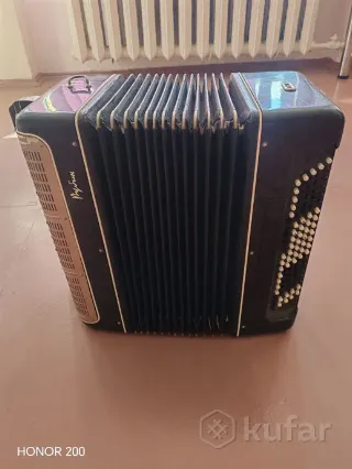 Баян