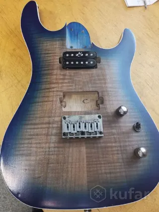 Корпус от электрогитары Cort KX300
