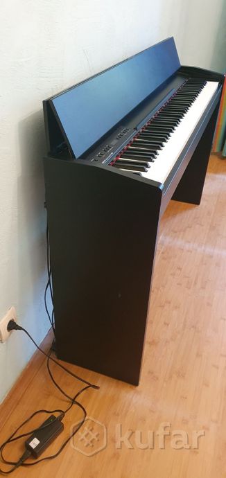 Цифровое пианино Roland F-140R + наушники — фото 4
