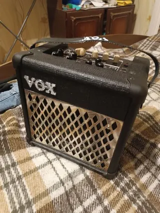 Комбоусилитель VOX Mini 5 Rhythm