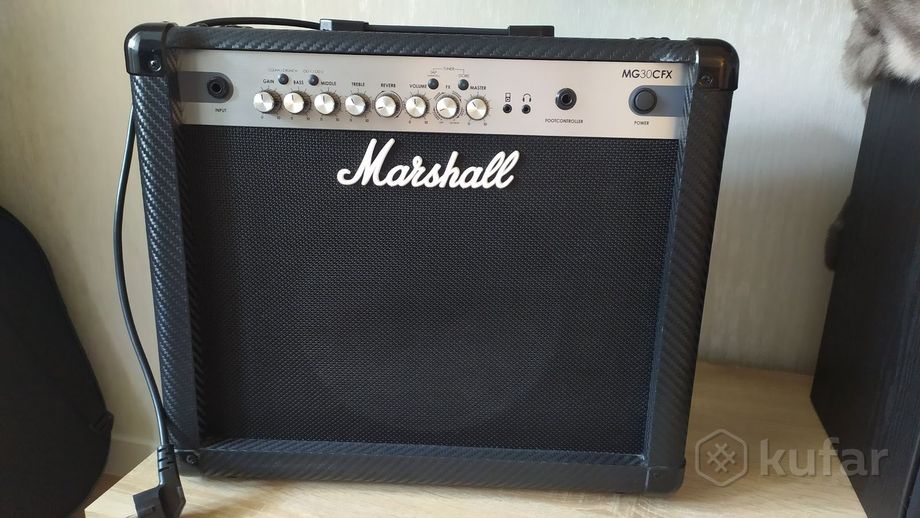 Комбоусилитель комбик Marshall MG30CFX