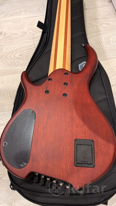 Бас-гитара Sire Marcus Miller M6 6-String Headless — фото 6