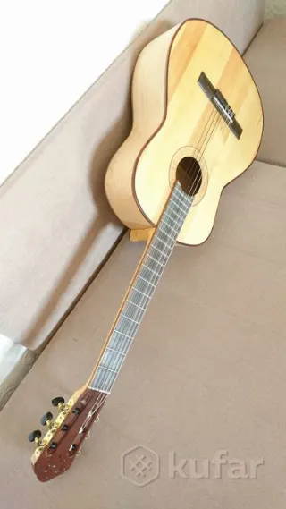 Мастеровая гитара из массива