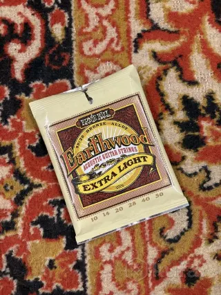 Струны ERNIE BALL Earthwood 80/20 extra light