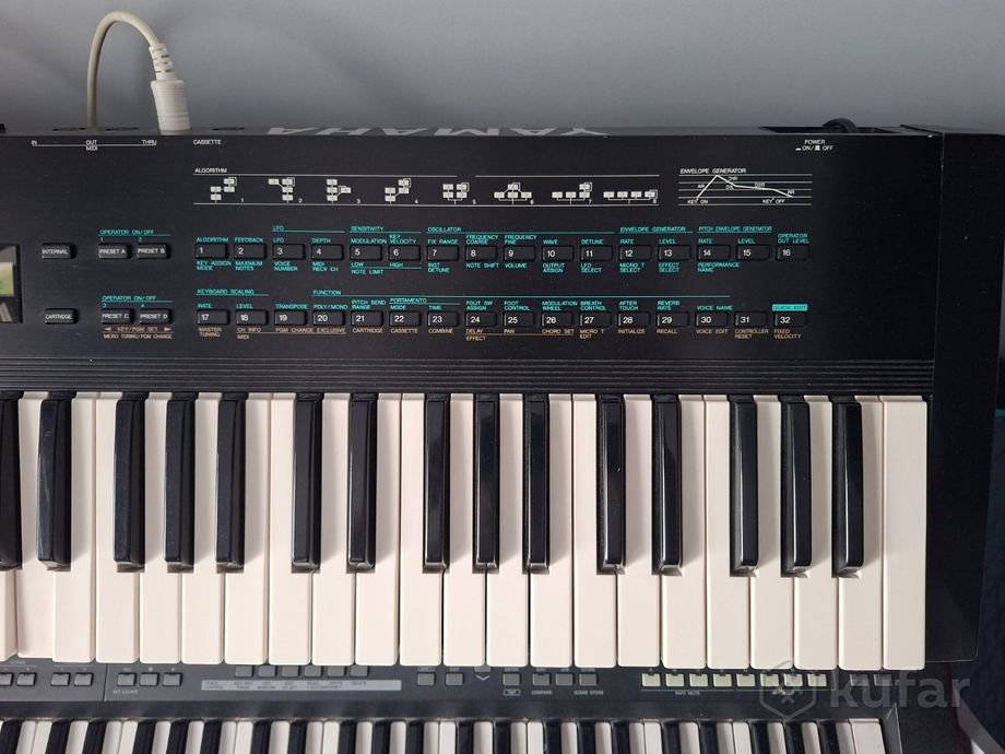 Yamaha DX11 fm-синтезатор — фото 3