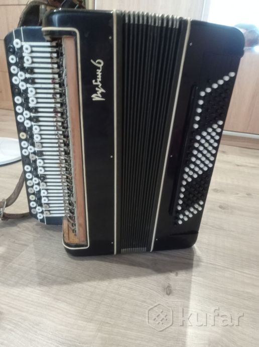 Продаю баян Рубин 6.