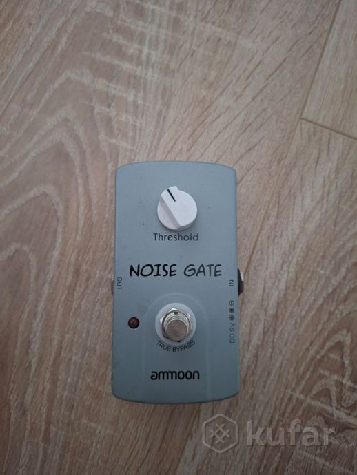 Гитарная педаль (noise gate) шумодав