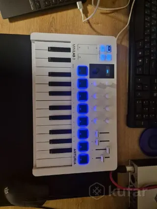 Arturia minilab 3