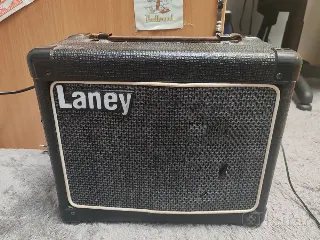 комбоусилитель Laney LG12