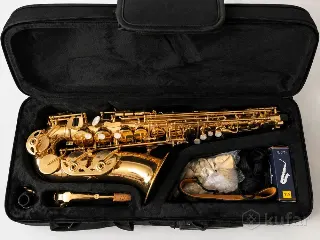 Саксофон Sky Tone (Германия) в хорошем состоянии