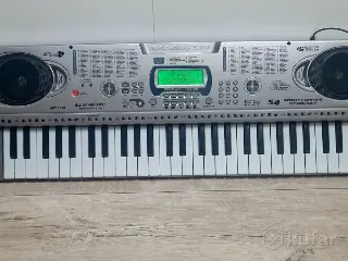 Синтезатор