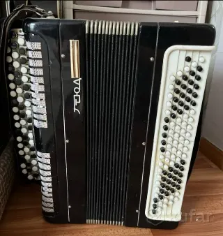 Баян