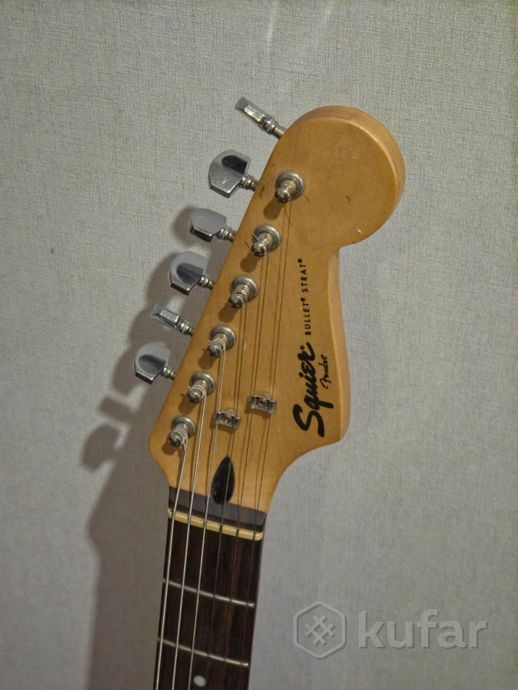 Электрогитара Fender Squier Bullet — фото 2