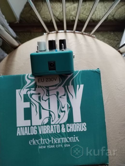 Electro harmonix eddy vibrato, chorus — фото 3