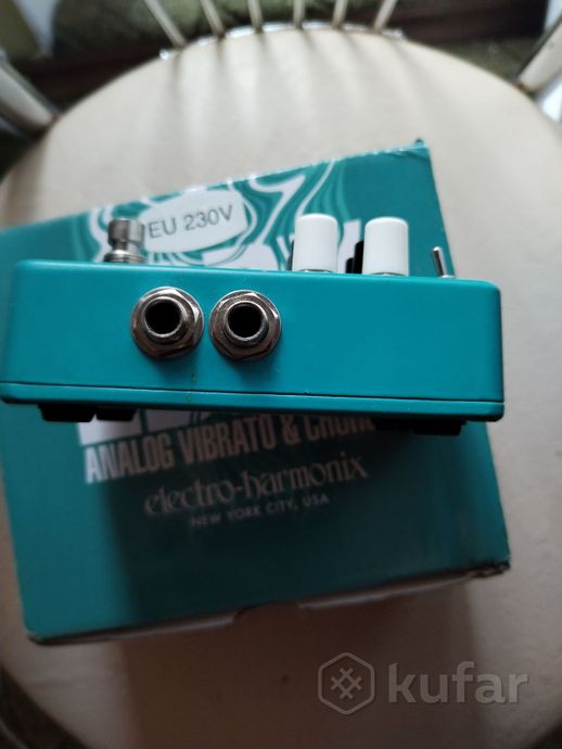 Electro harmonix eddy vibrato, chorus — фото 4