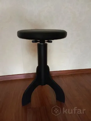 Стул для пианино