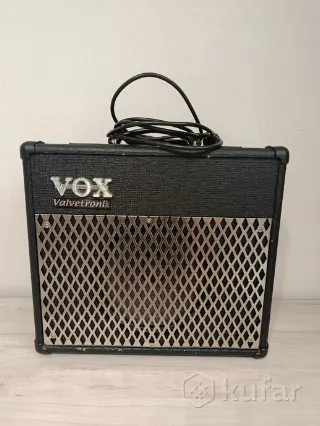 Продам Комбоусилитель VOX Vavertronix AD30VT
