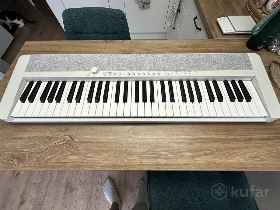 Цифровое пианино Casio Casiotone CT-S1 WE — фото 3