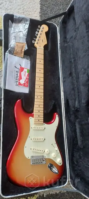 Fender American Deluxe Stratocaster USA