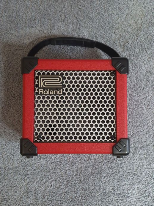Комбоусилитель Roland Micro Cube — фото 1