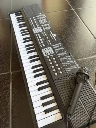Синтезатор