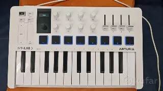 Arturia minilab 3