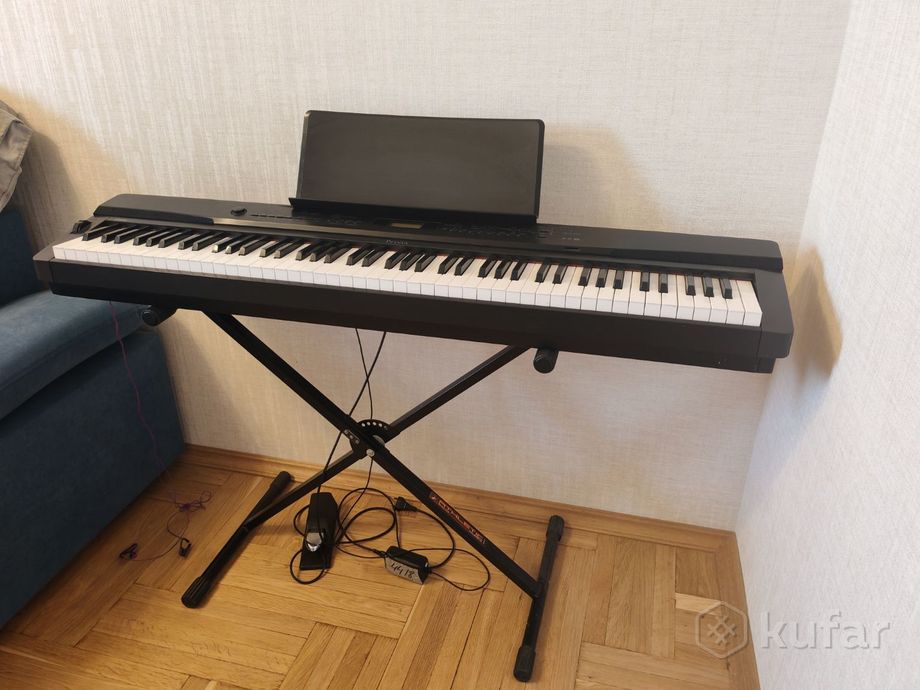 Цифровое пианино Casio PRIVIA PX-330 — фото 1