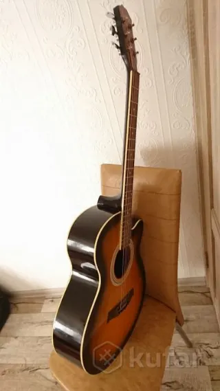 Продаётся гитара Taylor (реплика)
