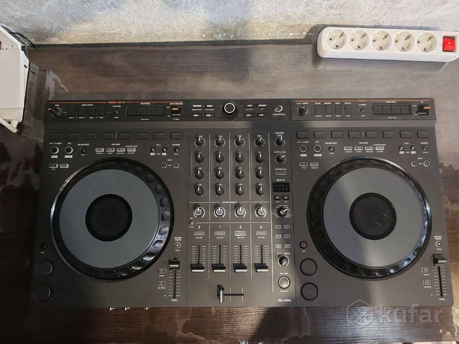 DJ-контроллер Pioneer DDJ-GRV6 — фото 2