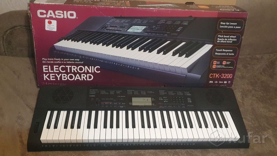 Синтезатор Casio CTK-3200
